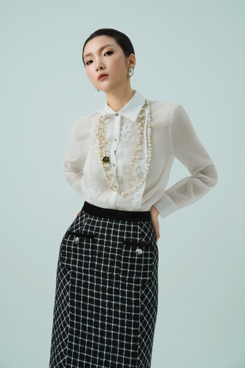 Sixdo Black Midi Tweed Skirt