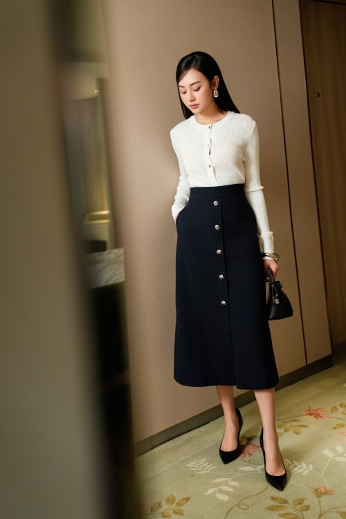 Sixdo Navy Raw Flared Skirt