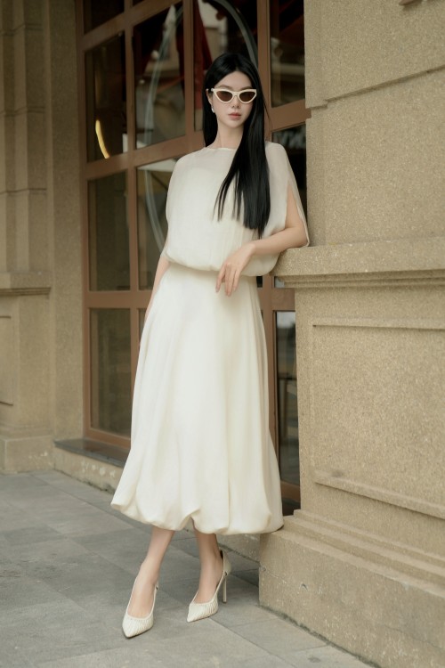 Sixdo Cream Graphic Organza Blouse