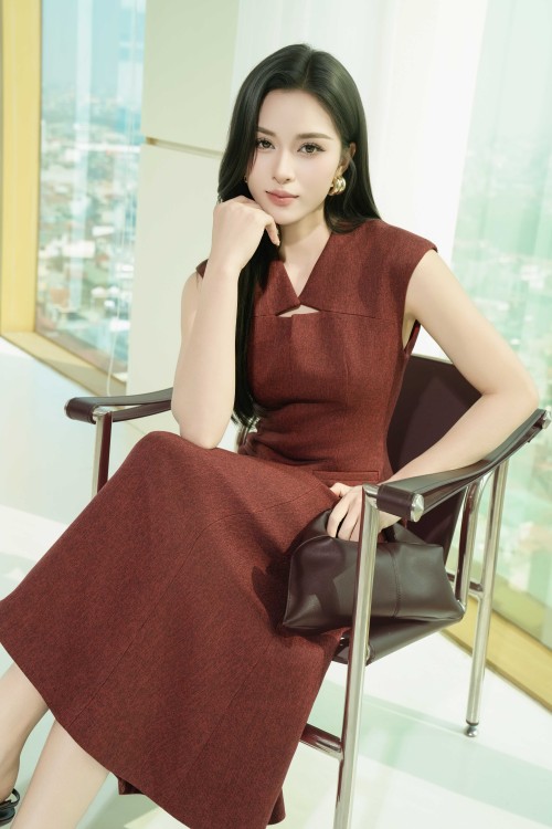 Sixdo Dark Red Woven Flared Dress