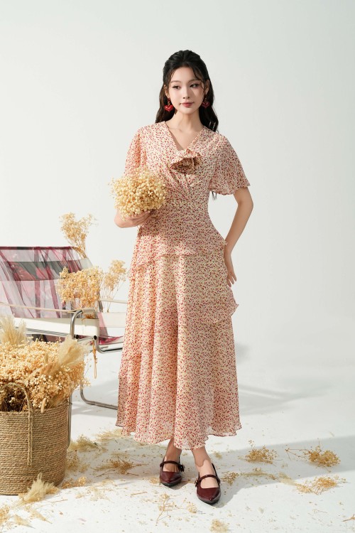 Sixdo Cream Floral Chiffon Flared Dress With Flower