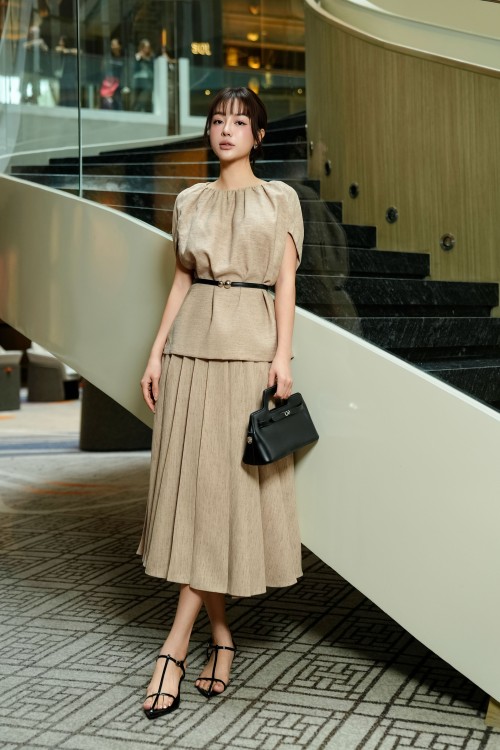 Delicate Yellow Raw Flared Skirt