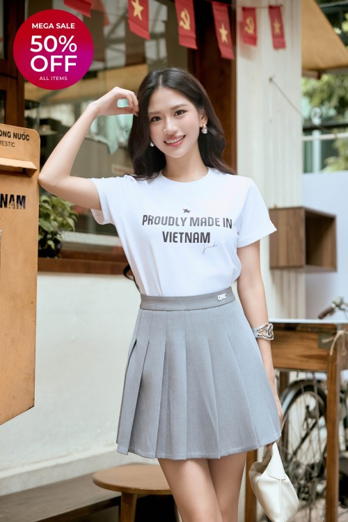 White Proundly Vietnam Cotton Tshirt