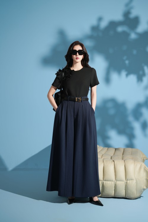 Navy Woven Culottes