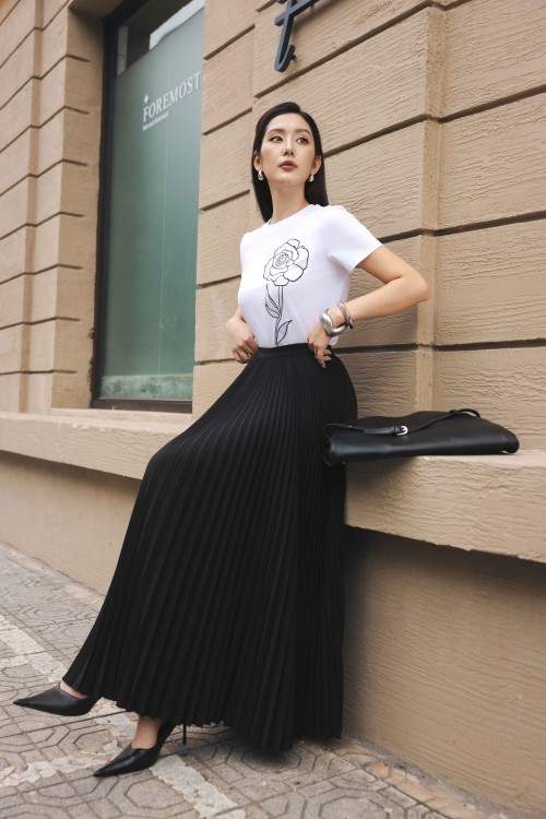 Black SIXDO Silk Flared Skirt