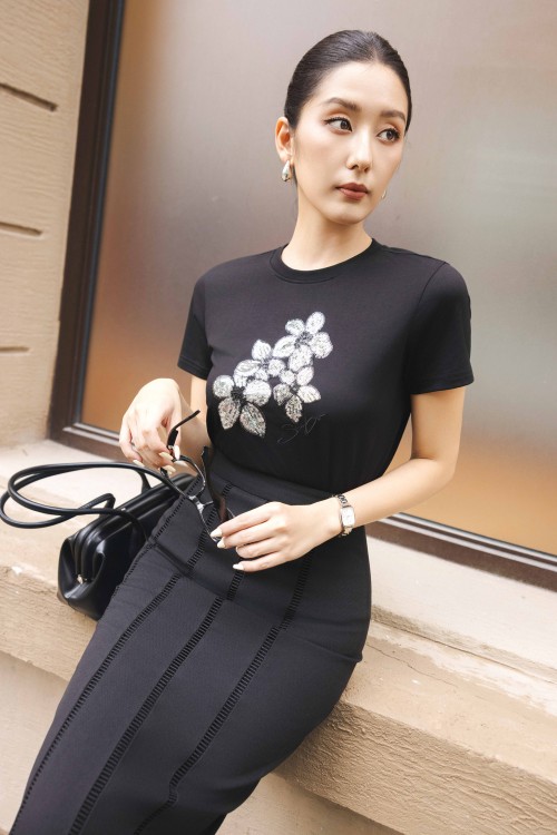 Black Floral Cotton Tshirt