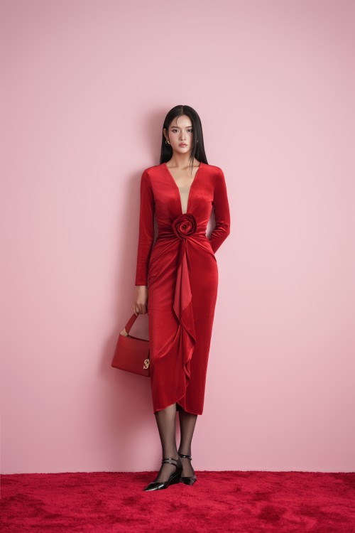 Velvet Sarong Dress With Flower