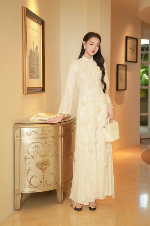 Cream 3D Flower Organza Ao Dai