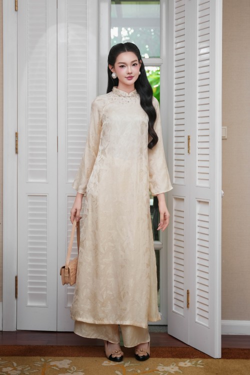 Cream Silk Ao Dai
