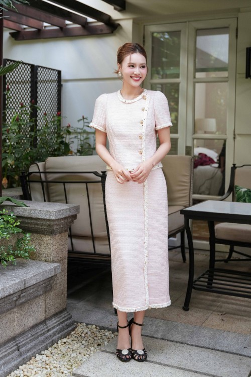 Salmon Tweed Pencil Skirt