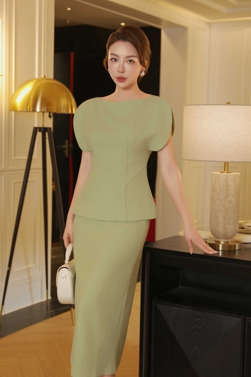 Green Tendy Blouse With Belt