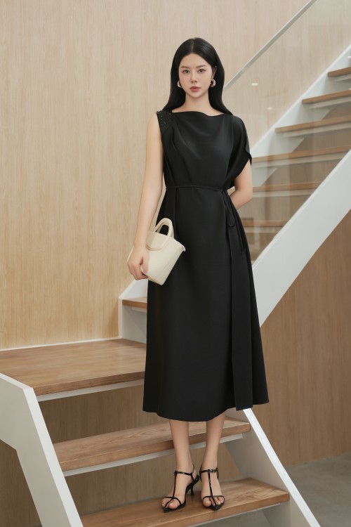 Black Silk Loose Dress