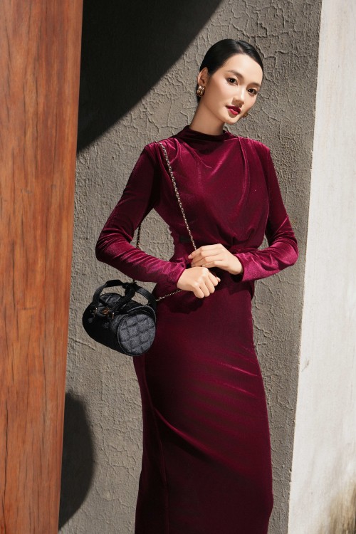 Wine Velvet Pencil Dress