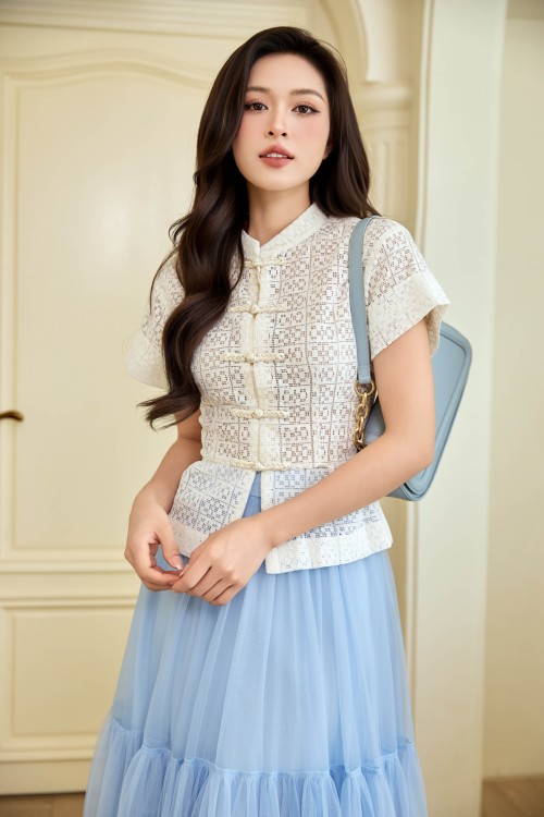 Sixdo Cream Lace Blouse