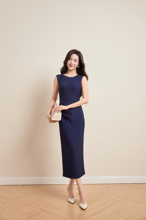 Sixdo Navy Silk Pencil Dress