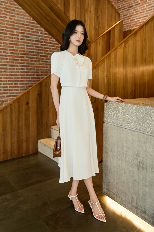 White Woven Flared Dress With Flower