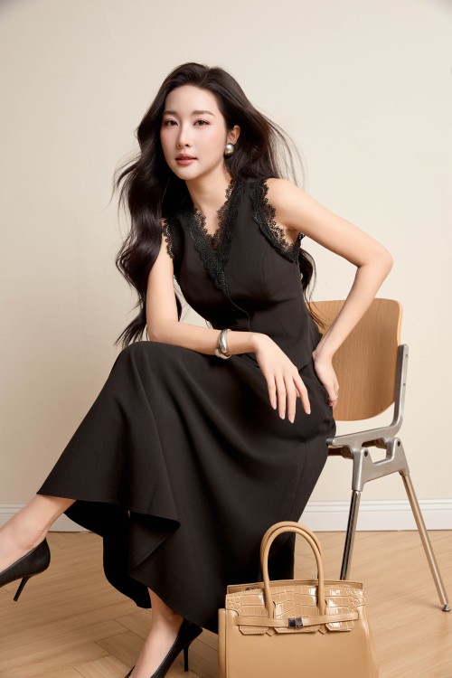 Black Woven Flared Skirt