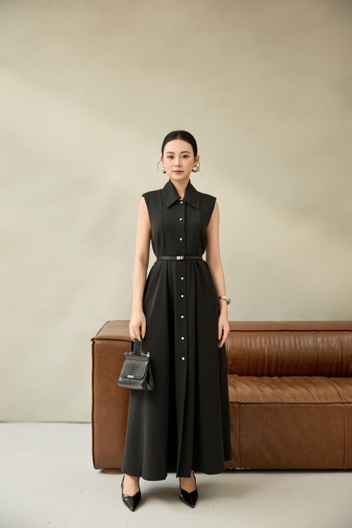 Black Woven Loose Dress With Belt