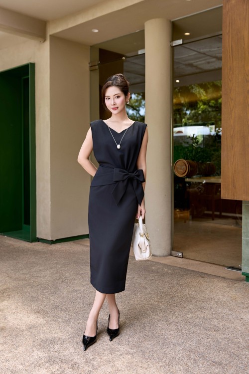 Black Bowtie Woven Pencil Dress