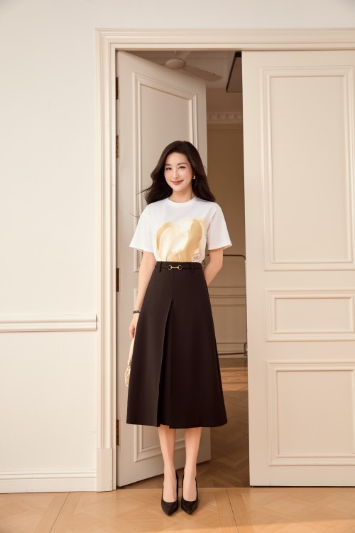 Black Woven Flared Skirt