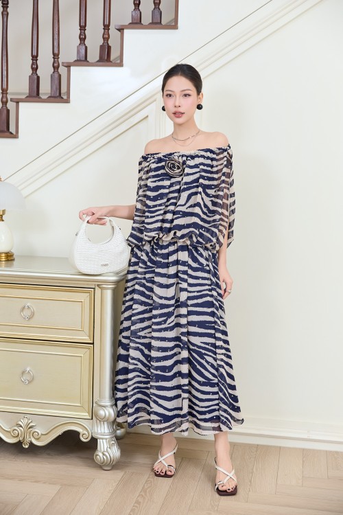 Chiffon Flared Dress With Flower