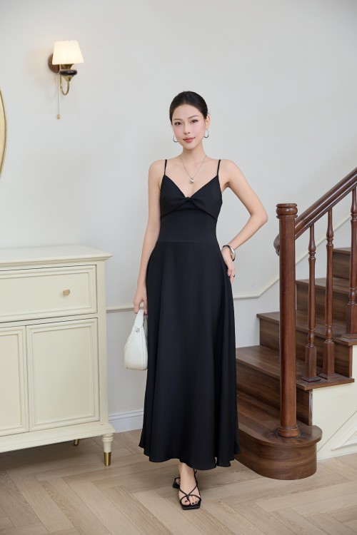 Black Woven Sleeveless Dress