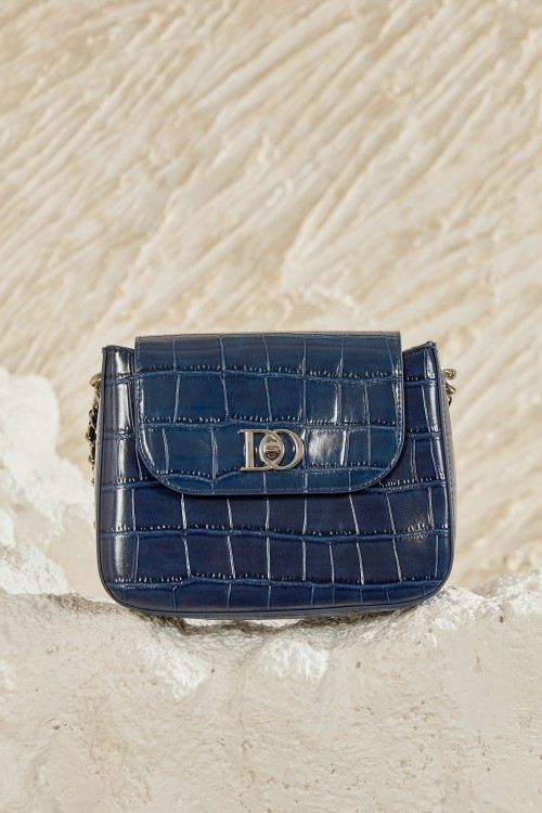 Croc Embosses Flap Bag