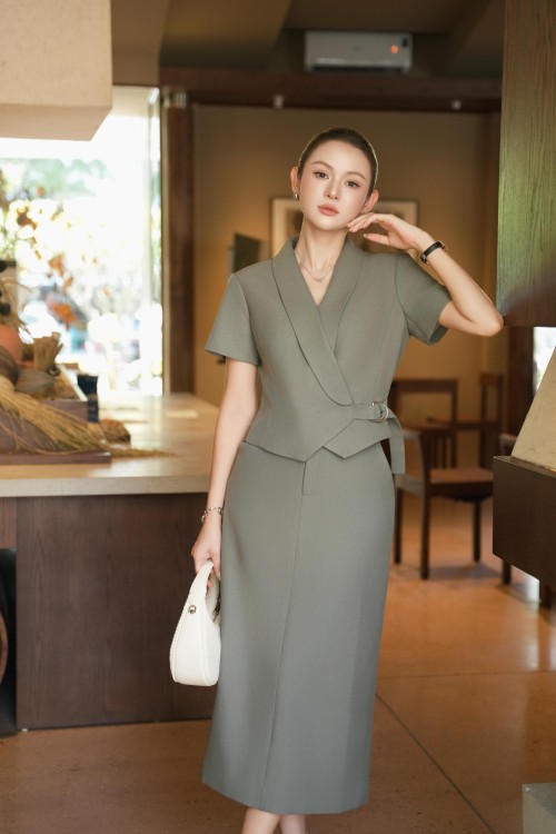 Sixdo Gray Woven Loose Skirt