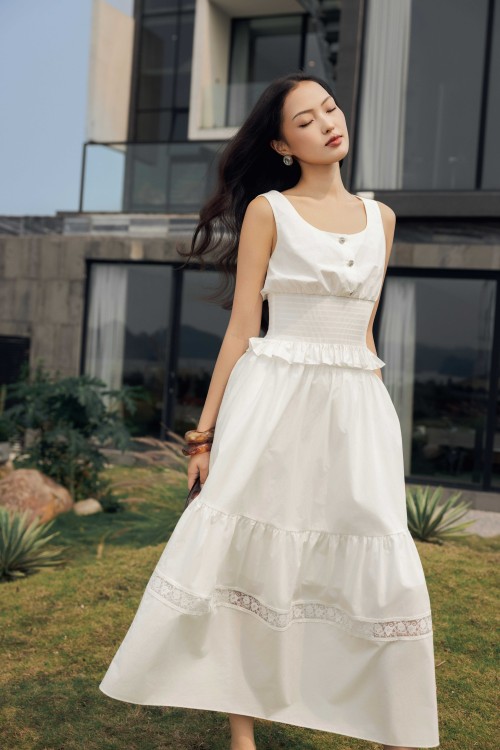 Sixdo White Raw Blouse