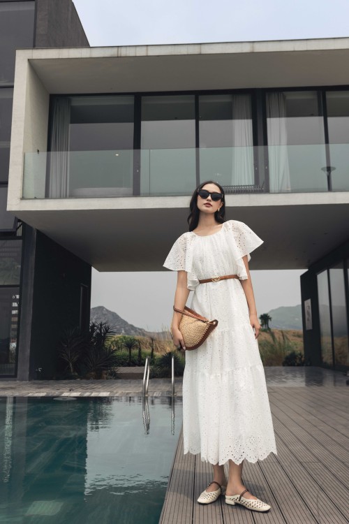 Sixdo White Raw Loose Dress