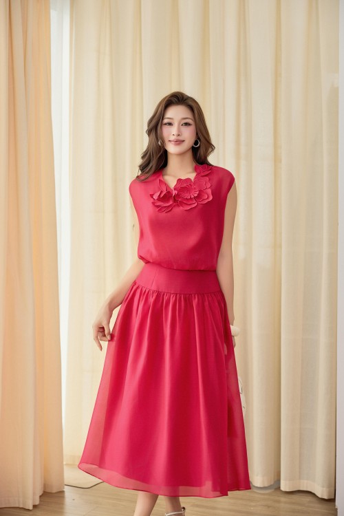 Sixdo Magenta 3D Flower Organza Blouse