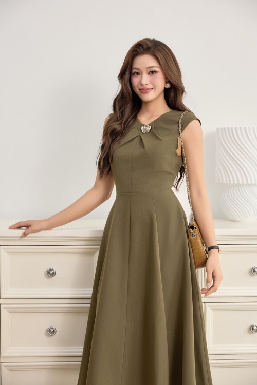 Sixdo Moss Green Woven Flared Dress