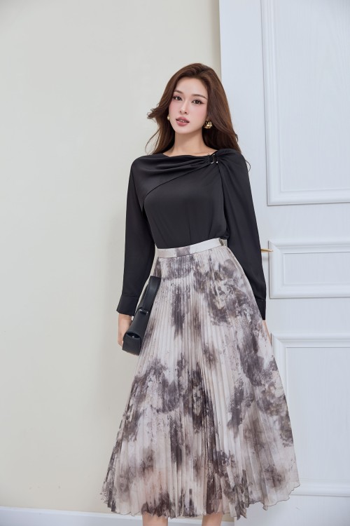 Sixdo Grey Pleated Satin Organza Midi Skirt