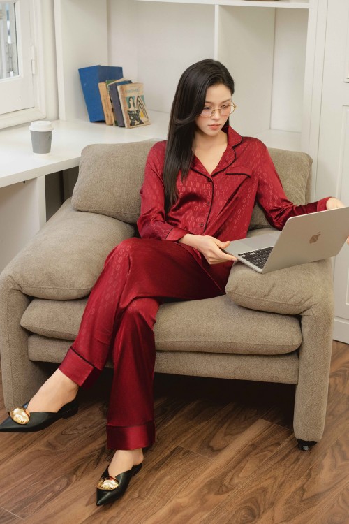 Sixdo Silk Blouse &amp; Pant