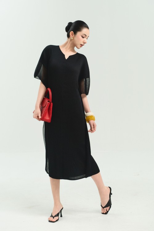 Sixdo Black Sheer Overlay Woven Loose Dress