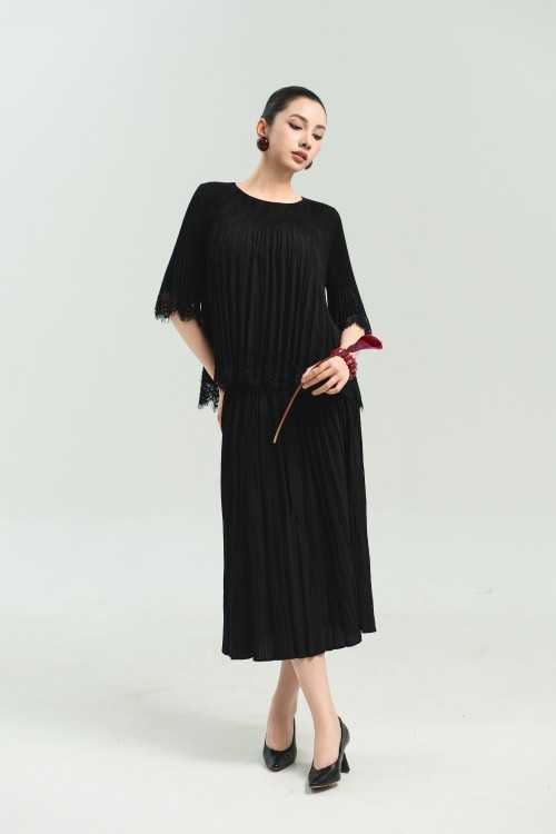 Sixdo Black Lace Trim Woven Blouse