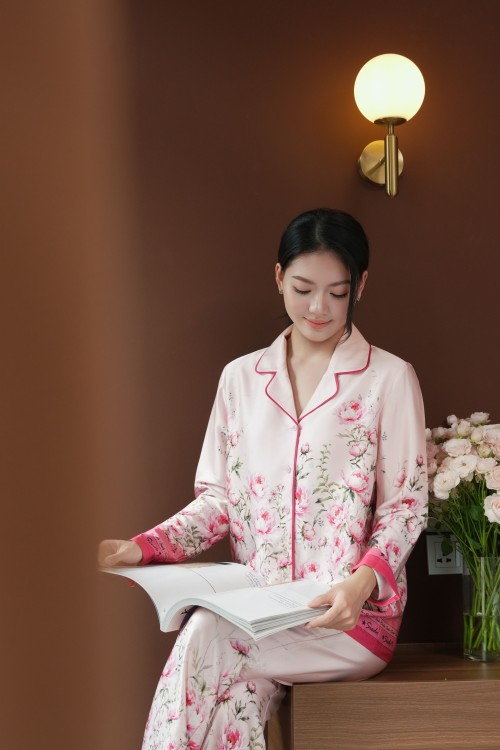 Sixdo Light Pink Peony Silk Blouse And Loose Pants