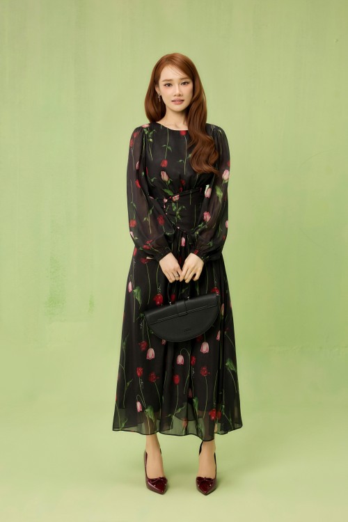 Sixdo Black Floral Organza Flared Dress