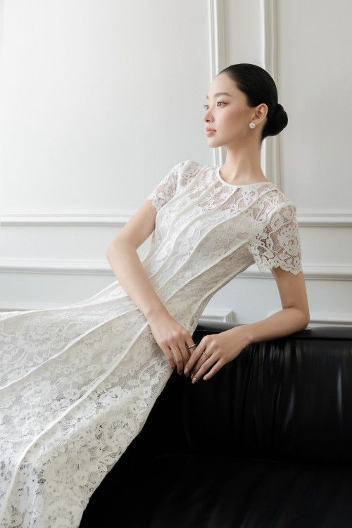 Sixdo White Lace Flared Dress