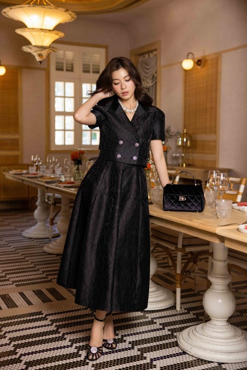 Sixdo Black Brocade Vest