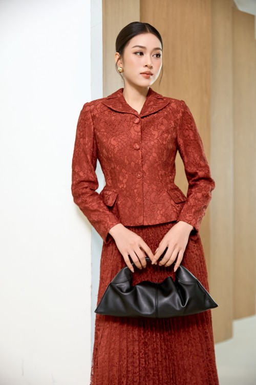 Sixdo Russet Lace Vest