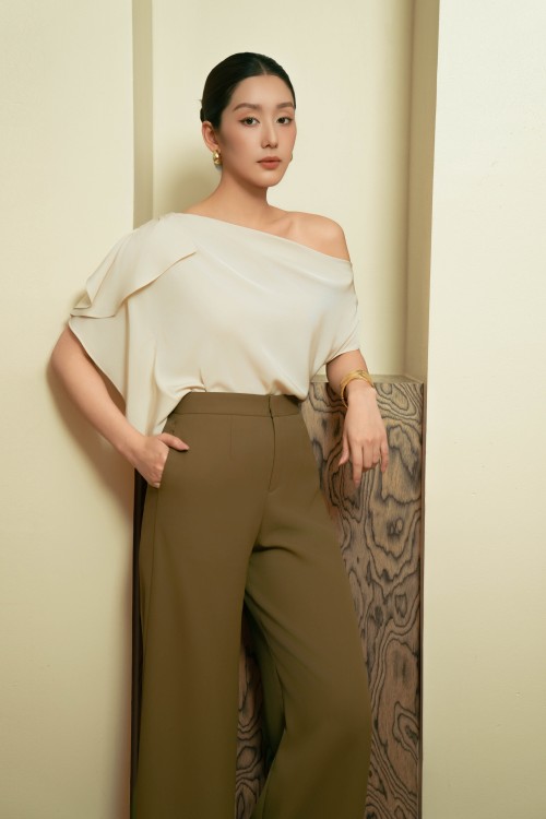Sixdo Beige Silk Blouse