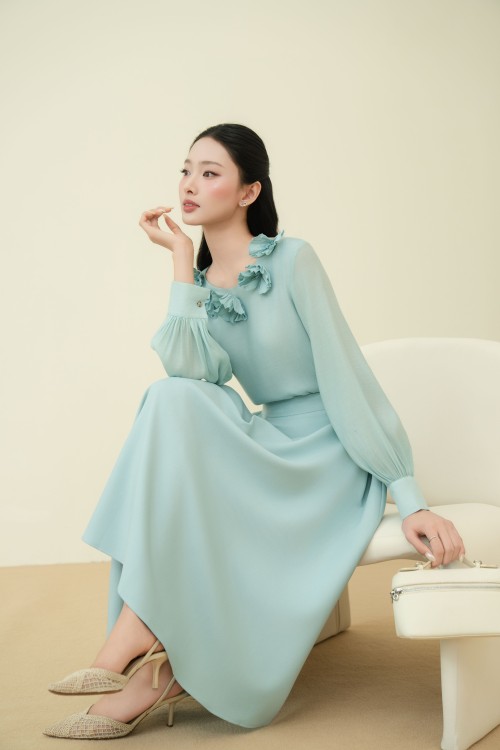 Sixdo Mint Woven Flared Skirt