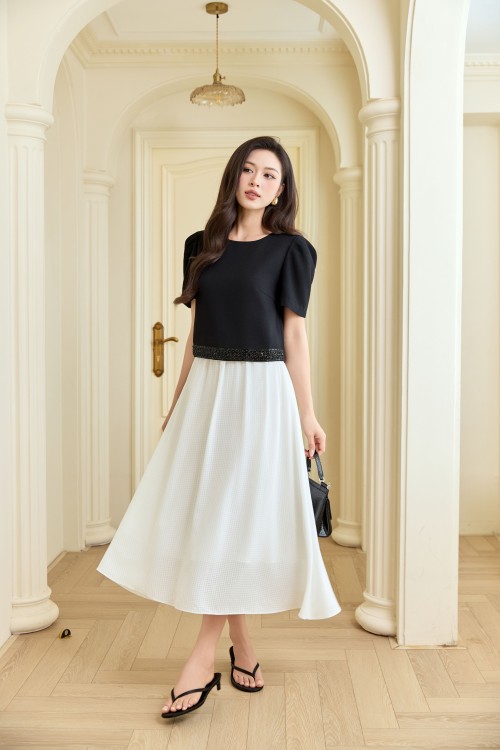 White Woven Flared Skirt