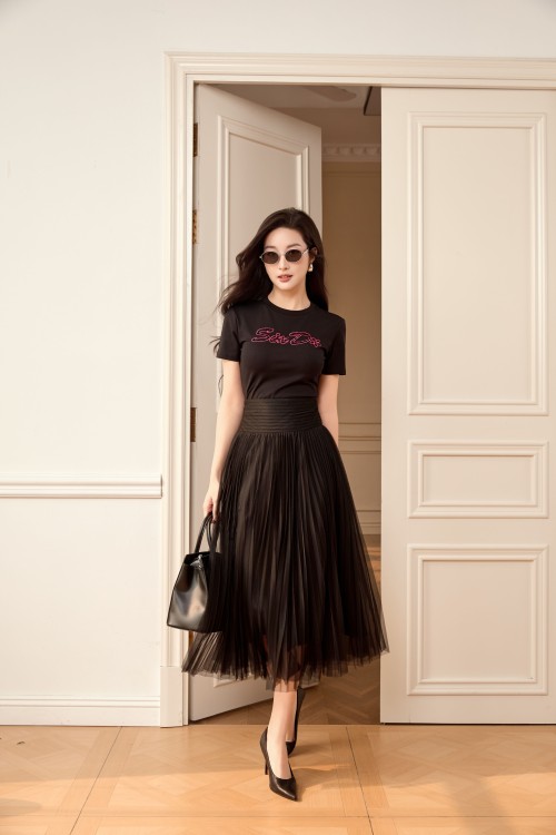 Sixdo Black Sixdo Beaded Cotton Tshirt