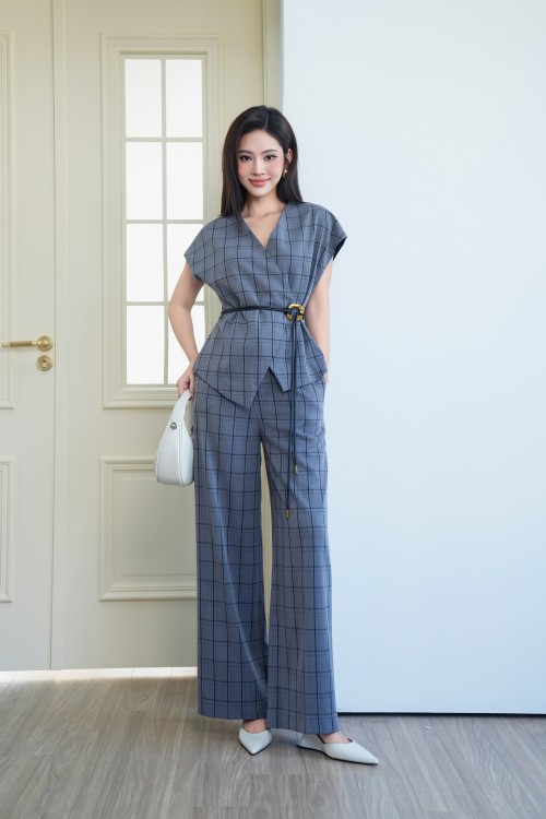 Sixdo Dark Grey Woven Waistcoat With Belt