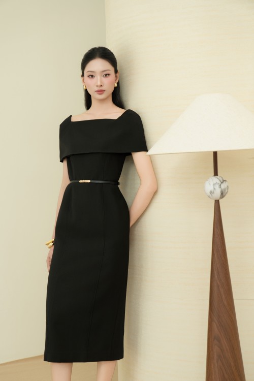 Black Woven Pencil Dress With Belt