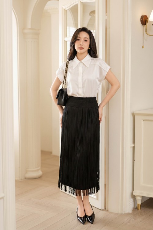 Black Knit Loose Skirt