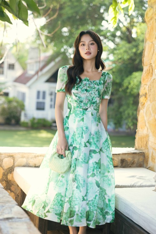 White 3D Flower Organza Flared Dress