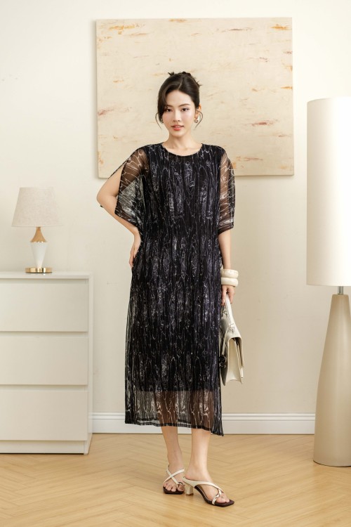 White &amp; Black Woven Loose Dress